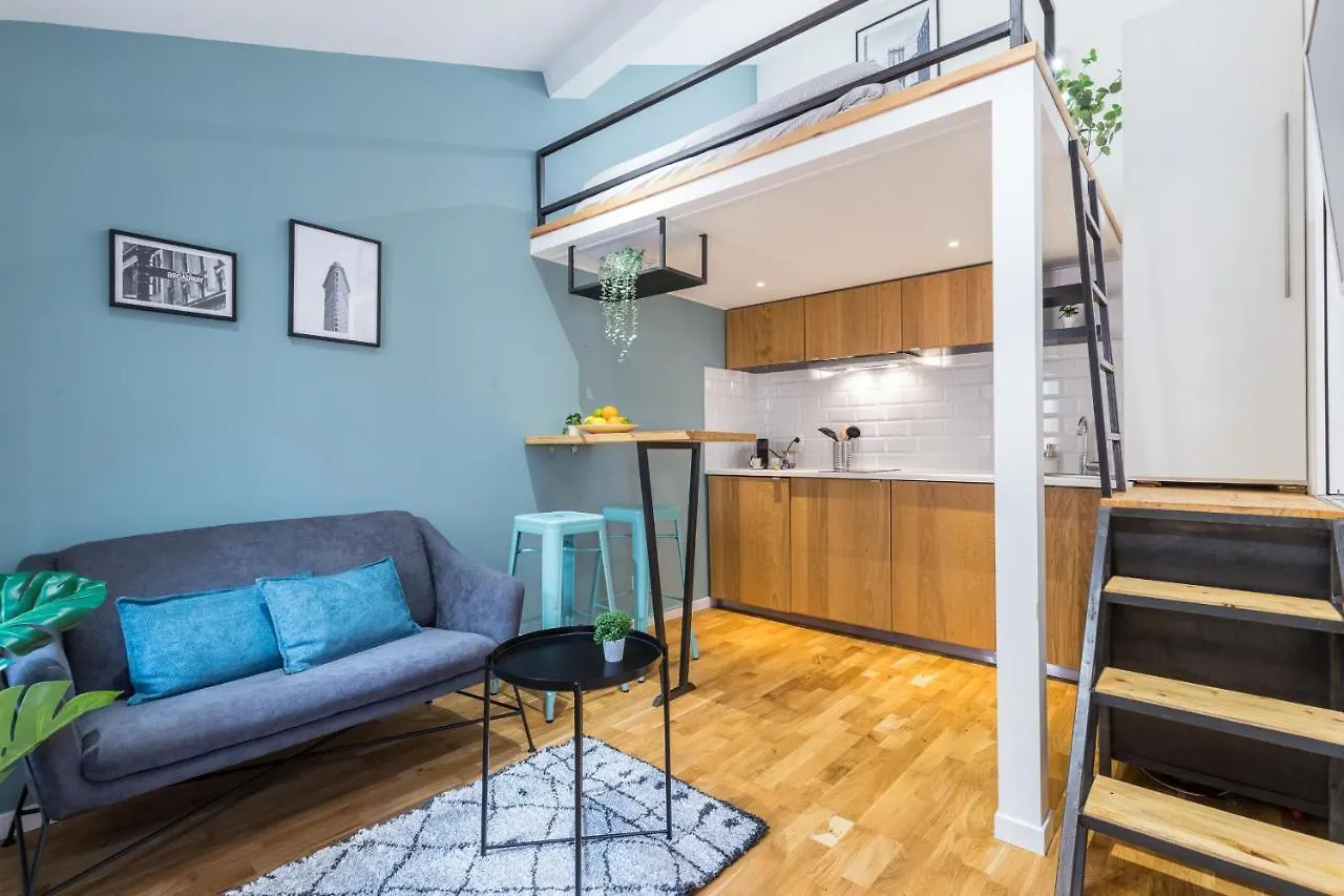 1 Gallo Lot 2 - Studio Mezzanine En Plein Coeur Du Vieux Nice contacts